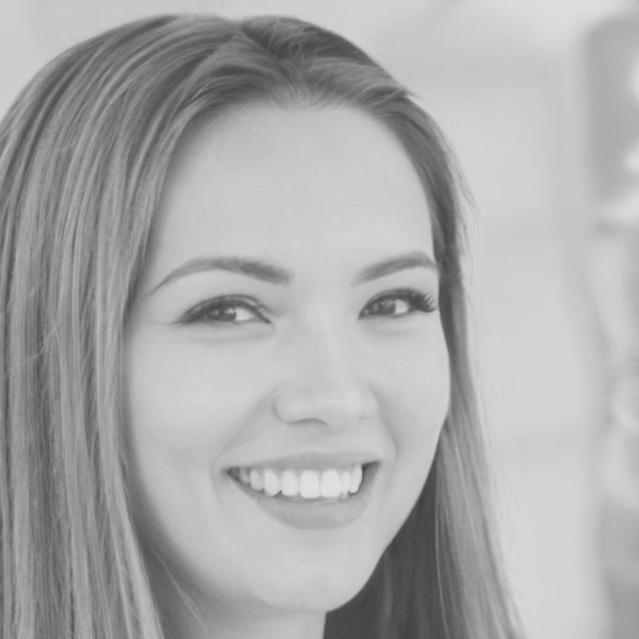 Claire Dubois, Experte en Investissements